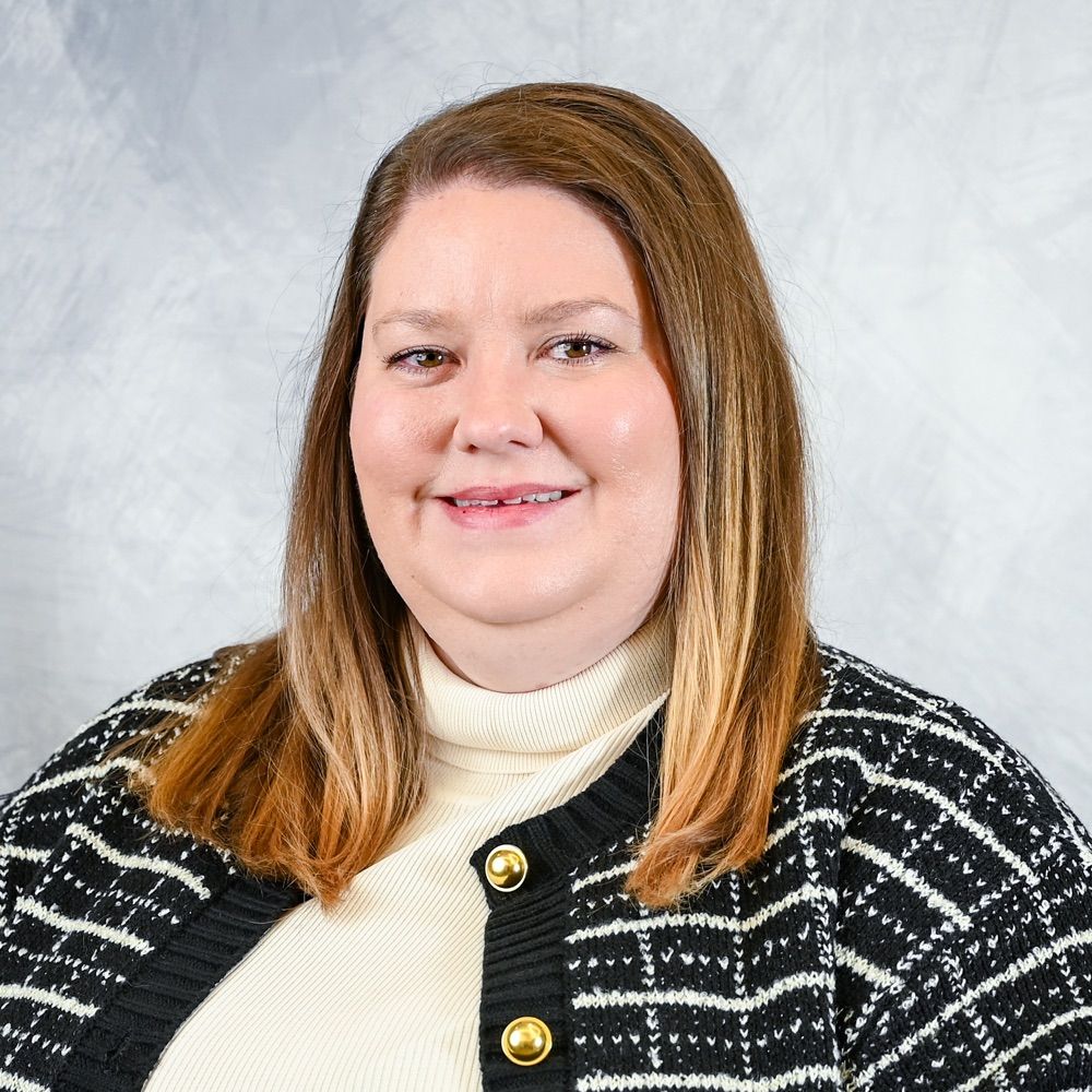 Jacquelyn E Neal