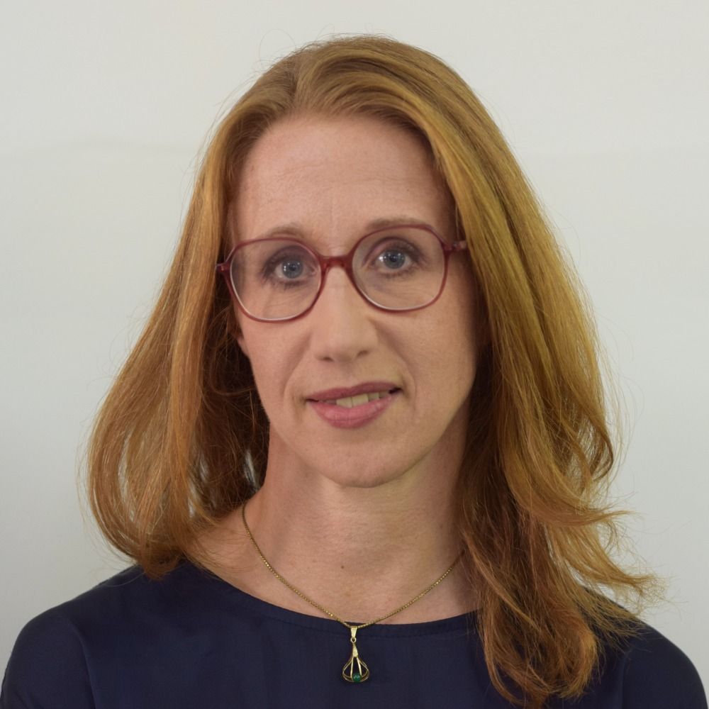Julia Hoydis