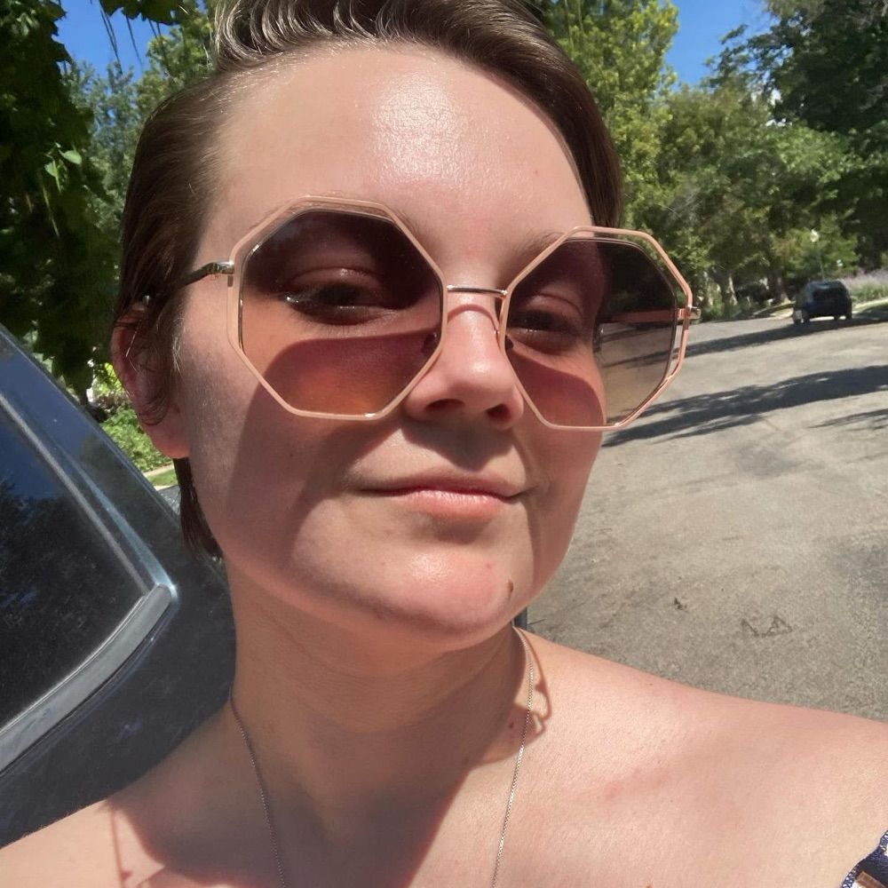 L.E. Gallows | Fiction Writer