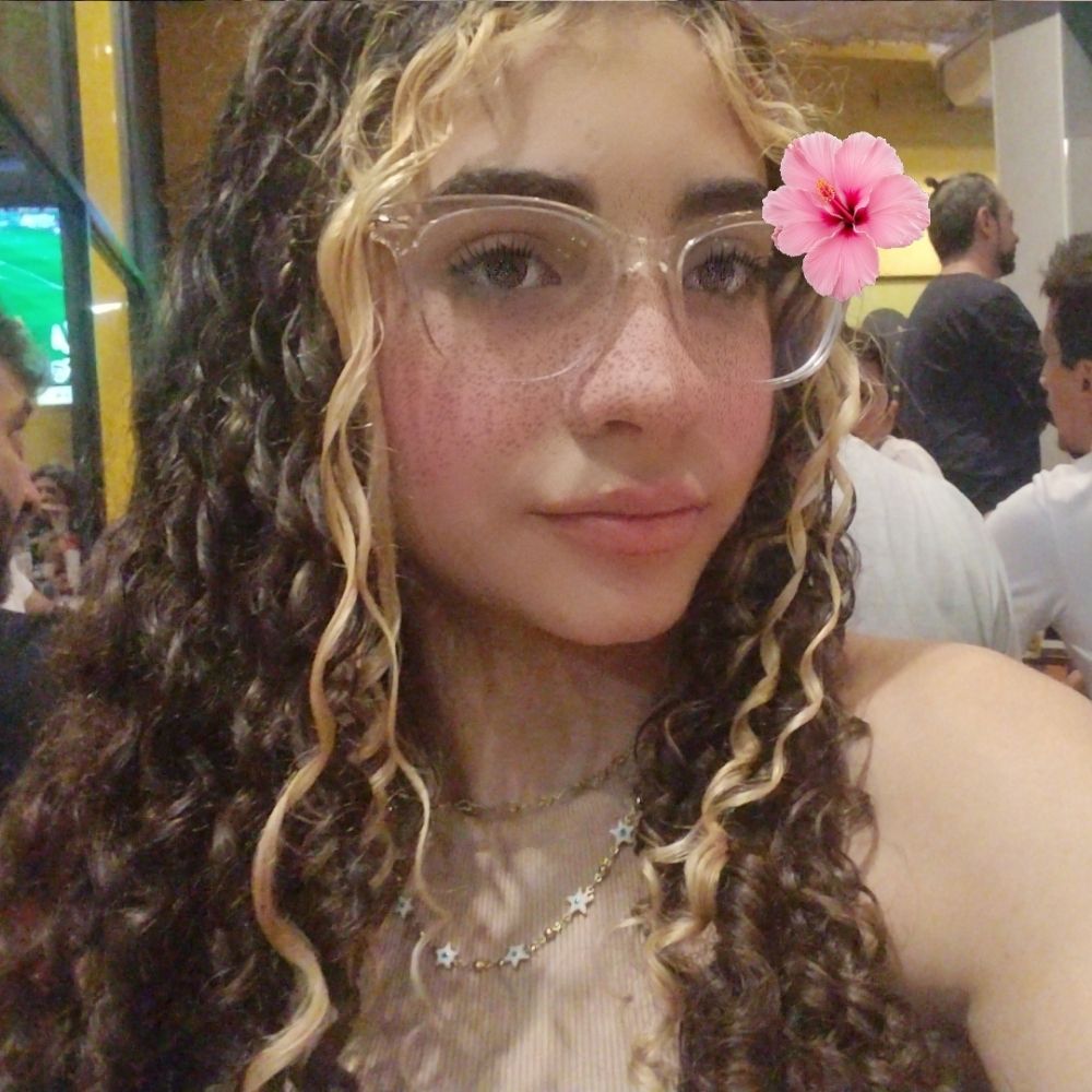 ✧ 🌺 ℳ𝒶𝓇𝒾𝓎 ． ~★