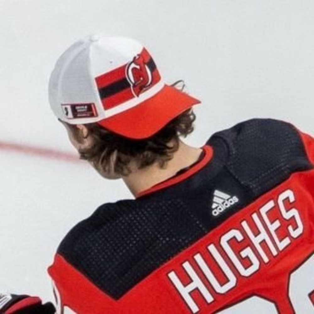 nico hischier enthusiast