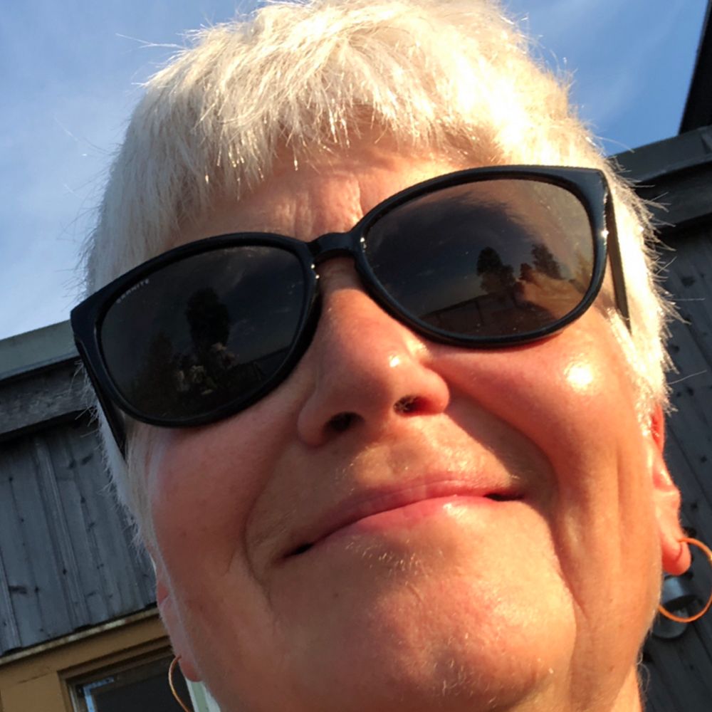 Marie Louiseblues🏳️‍🌈🏳️‍⚧️🎭🎸☮️✝️