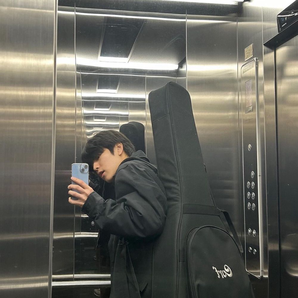 Seungmin’s girlfriend