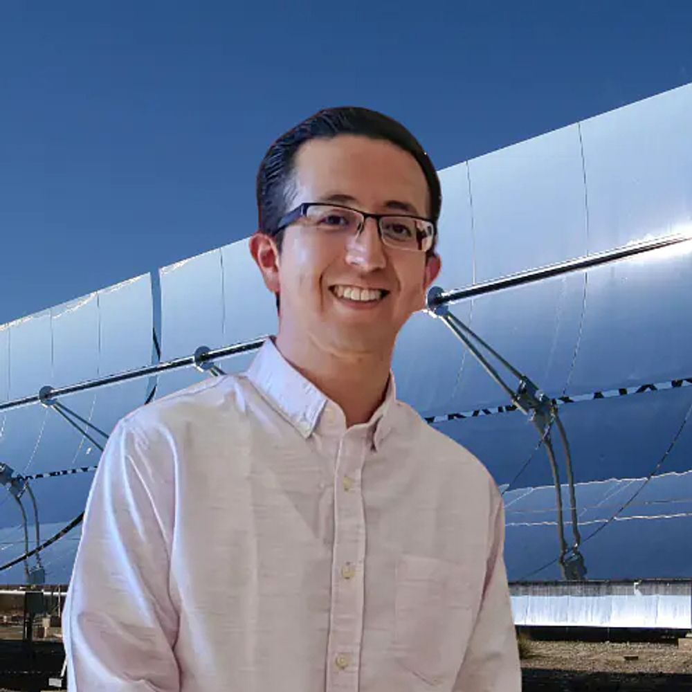 Eduardo Mora