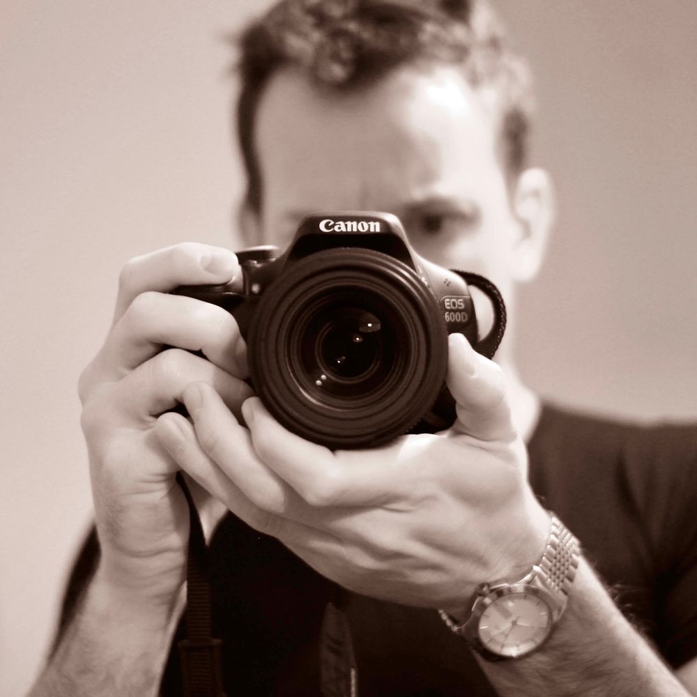 Dark Spark Photo