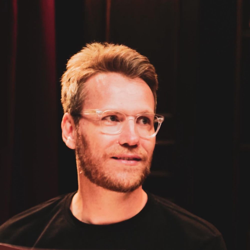Nils Bomhoff