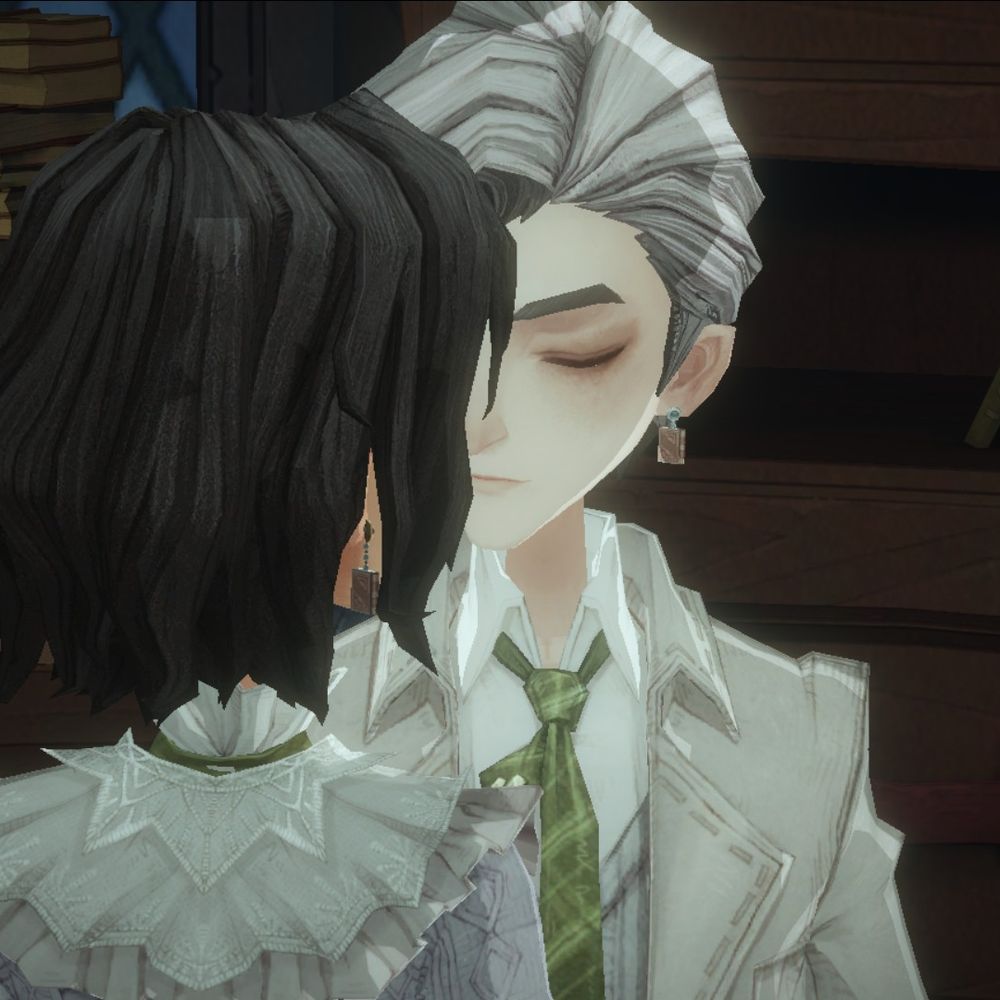 Hikaemi :'3