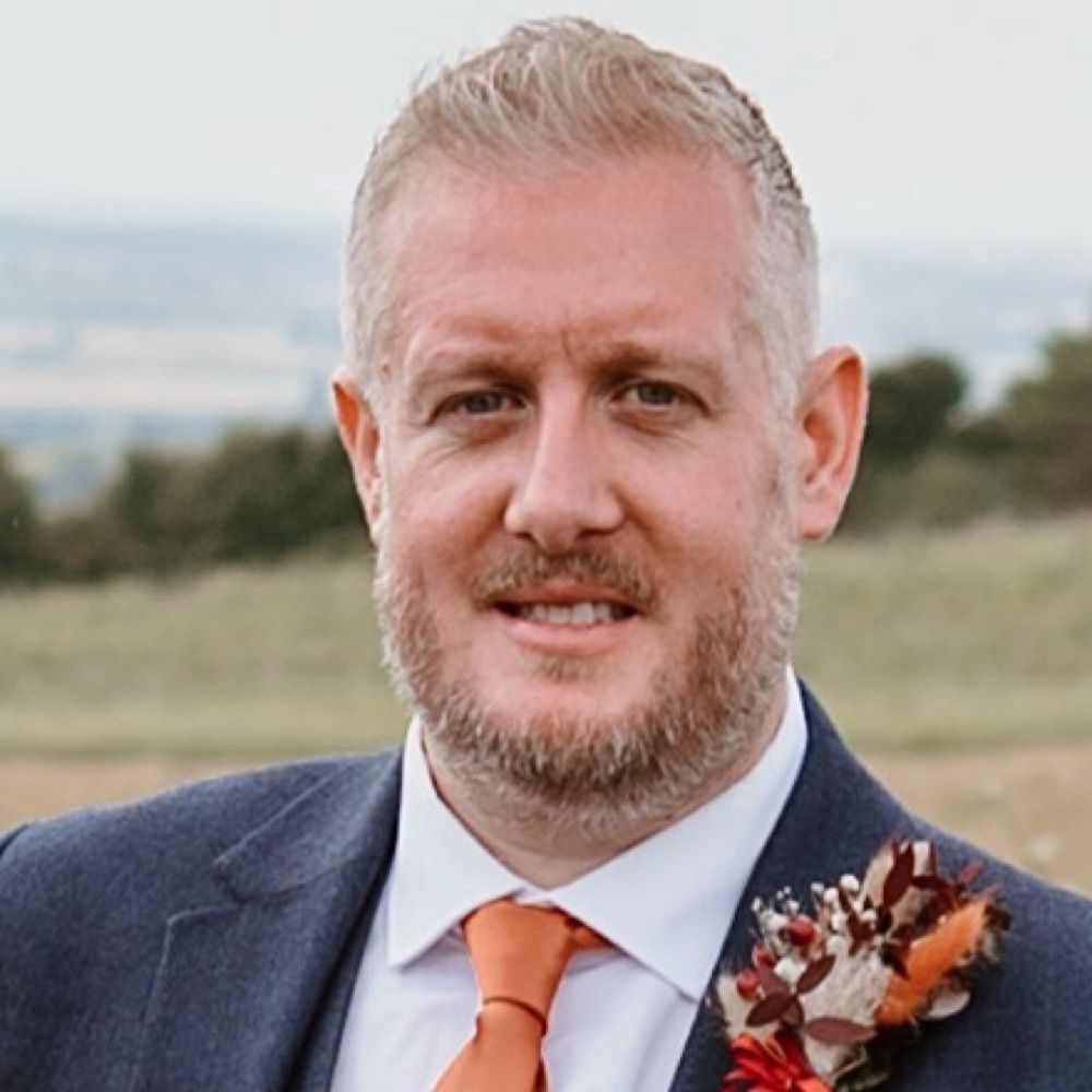 Simon Peach