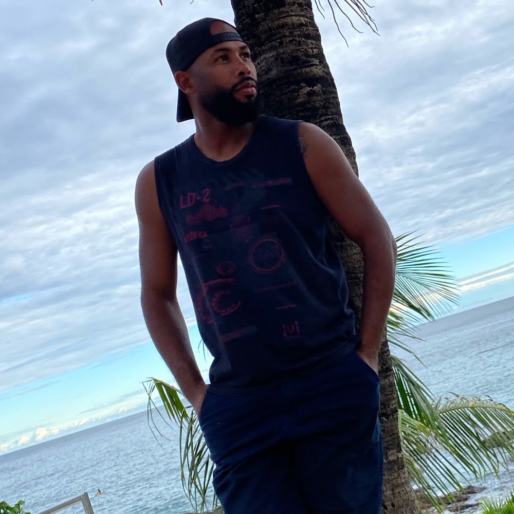 Alexandro Vicente 