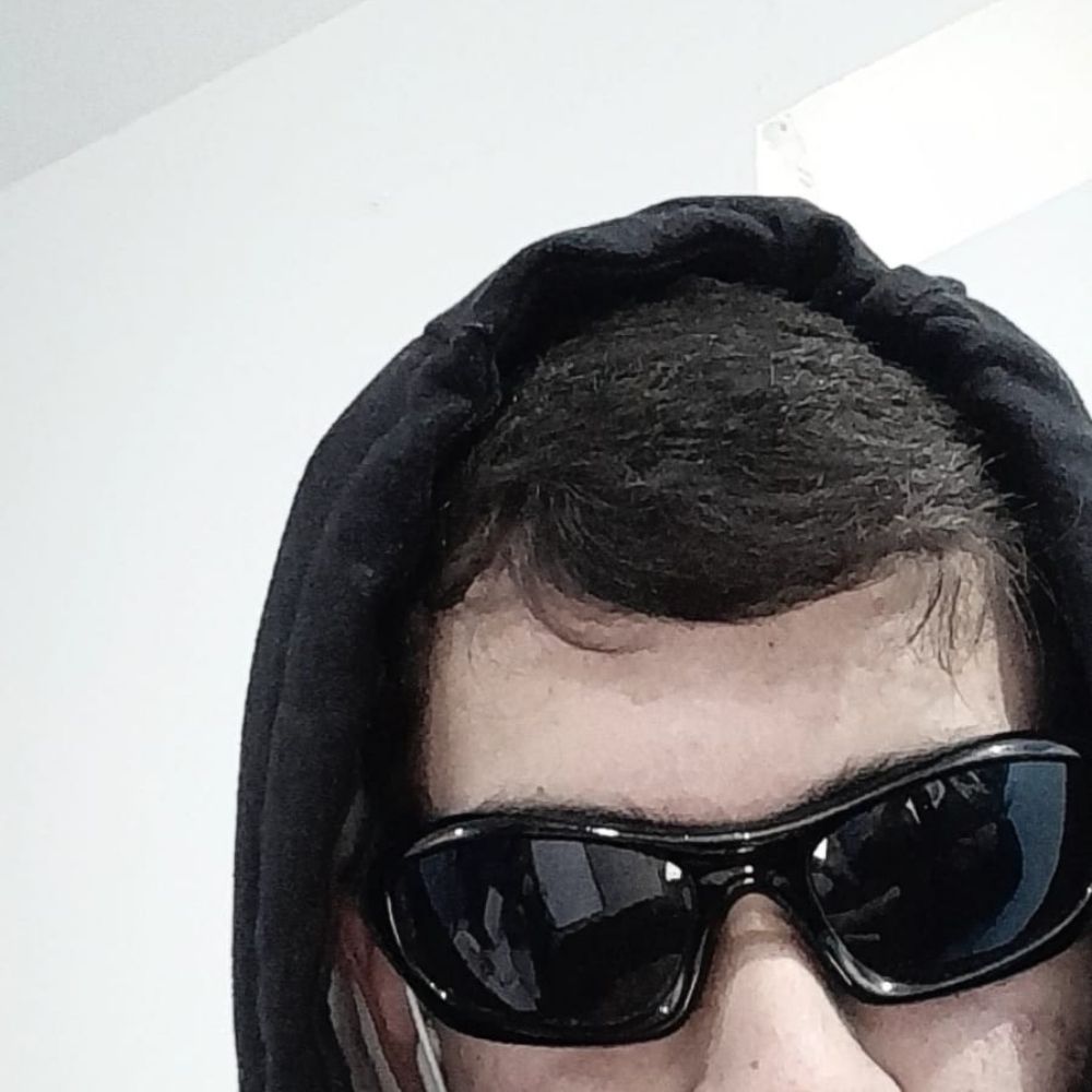 teusin 🦇