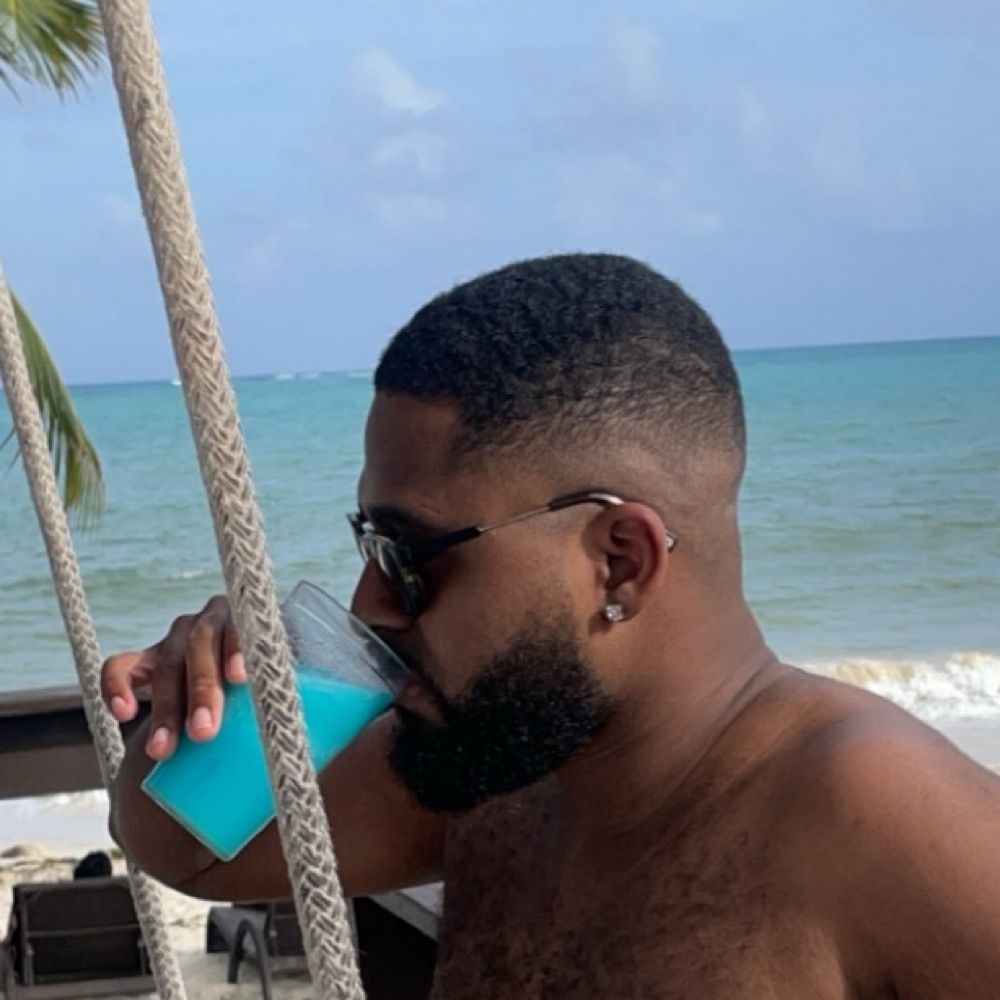 T’szar Zenith 🇯🇲