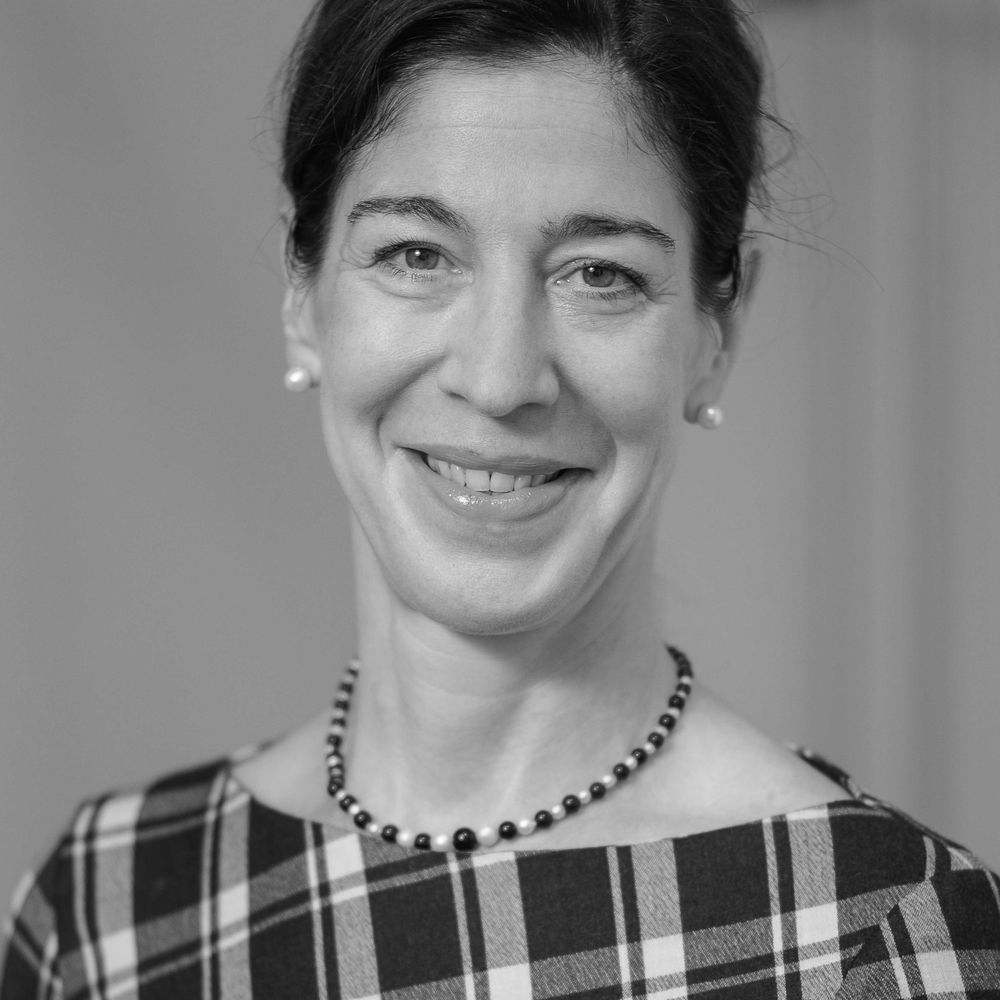Anne van Aaken