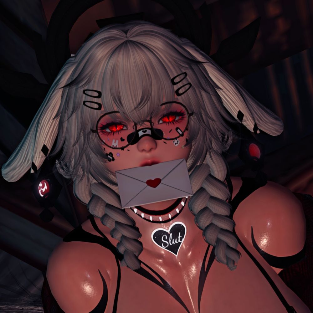 ♡ That Fox With The Fat Tits ♡