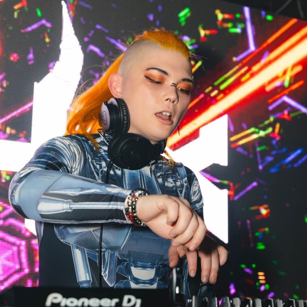 Skylar Sinclair | SHIX 🎧✨