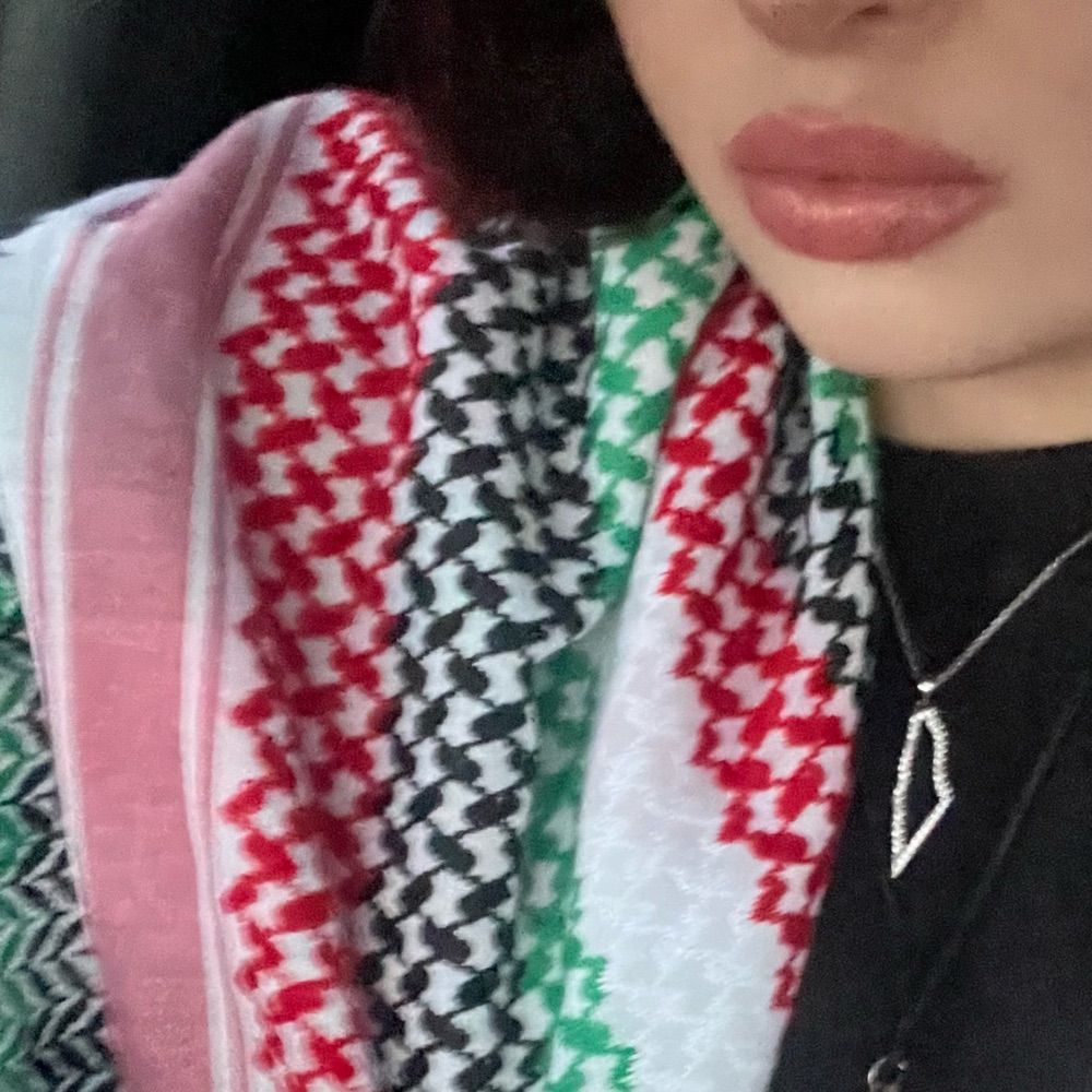 ج 🩷