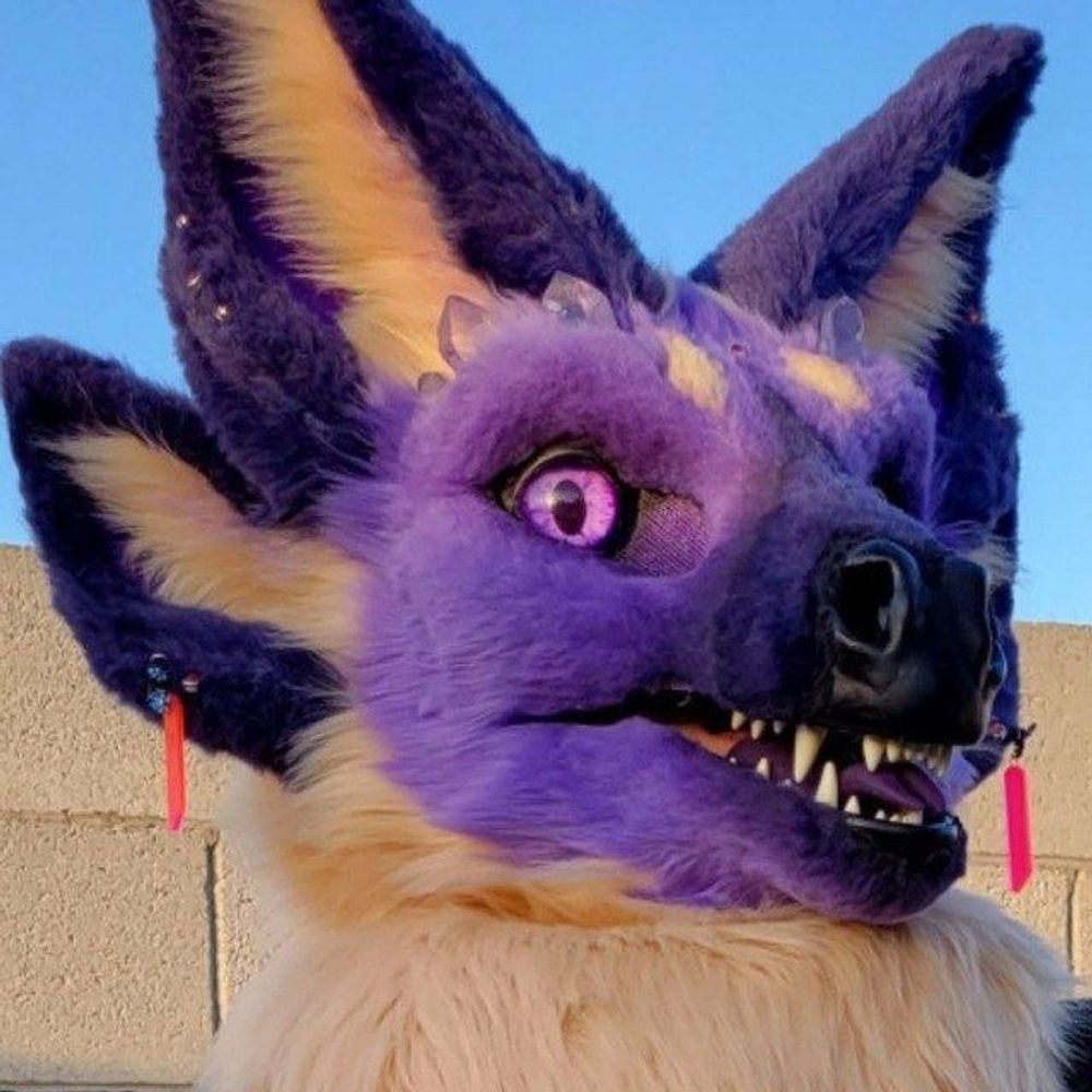 Neighborhood fruit bat dragon / Hellcat Artz