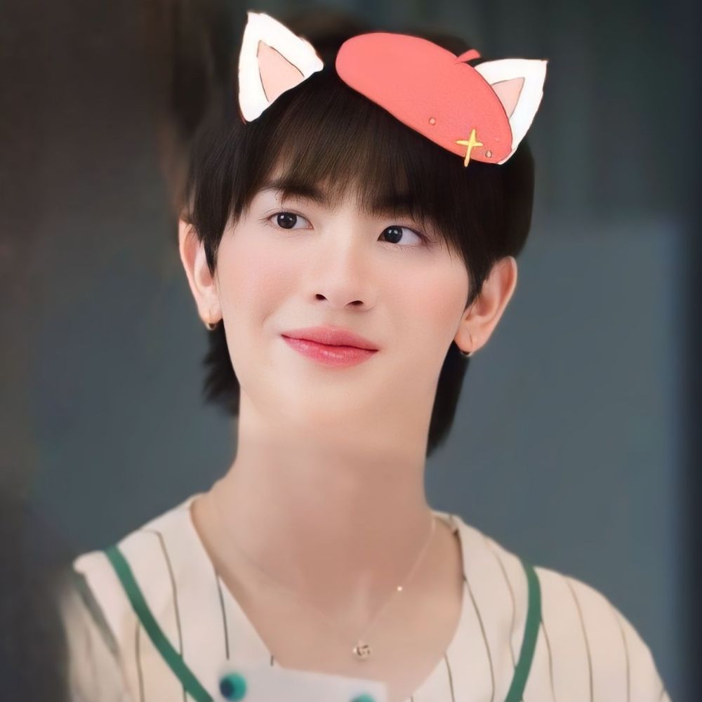 ₍˄·͈༝·͈˄₎.•ออนนี่'เว่ยอิง ft.น้องอันฮีจินต์