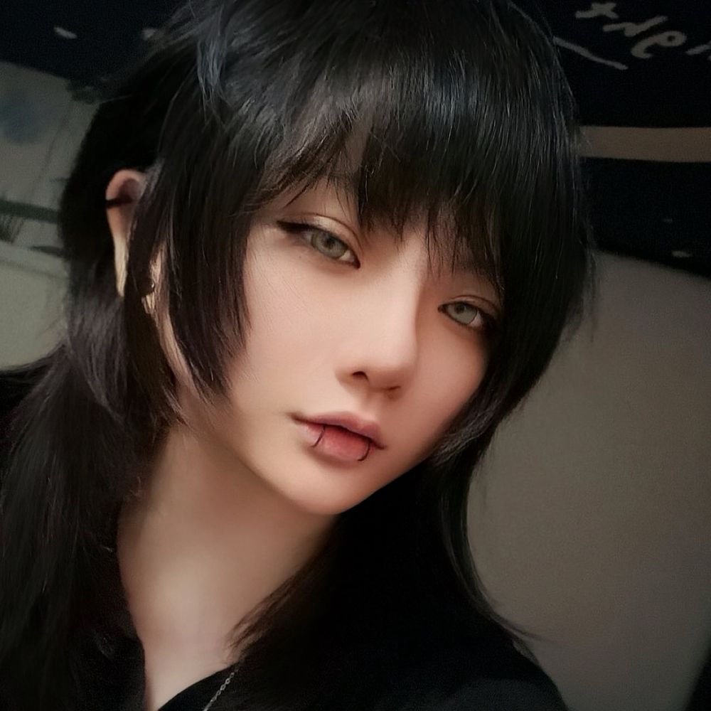 珀 Sui