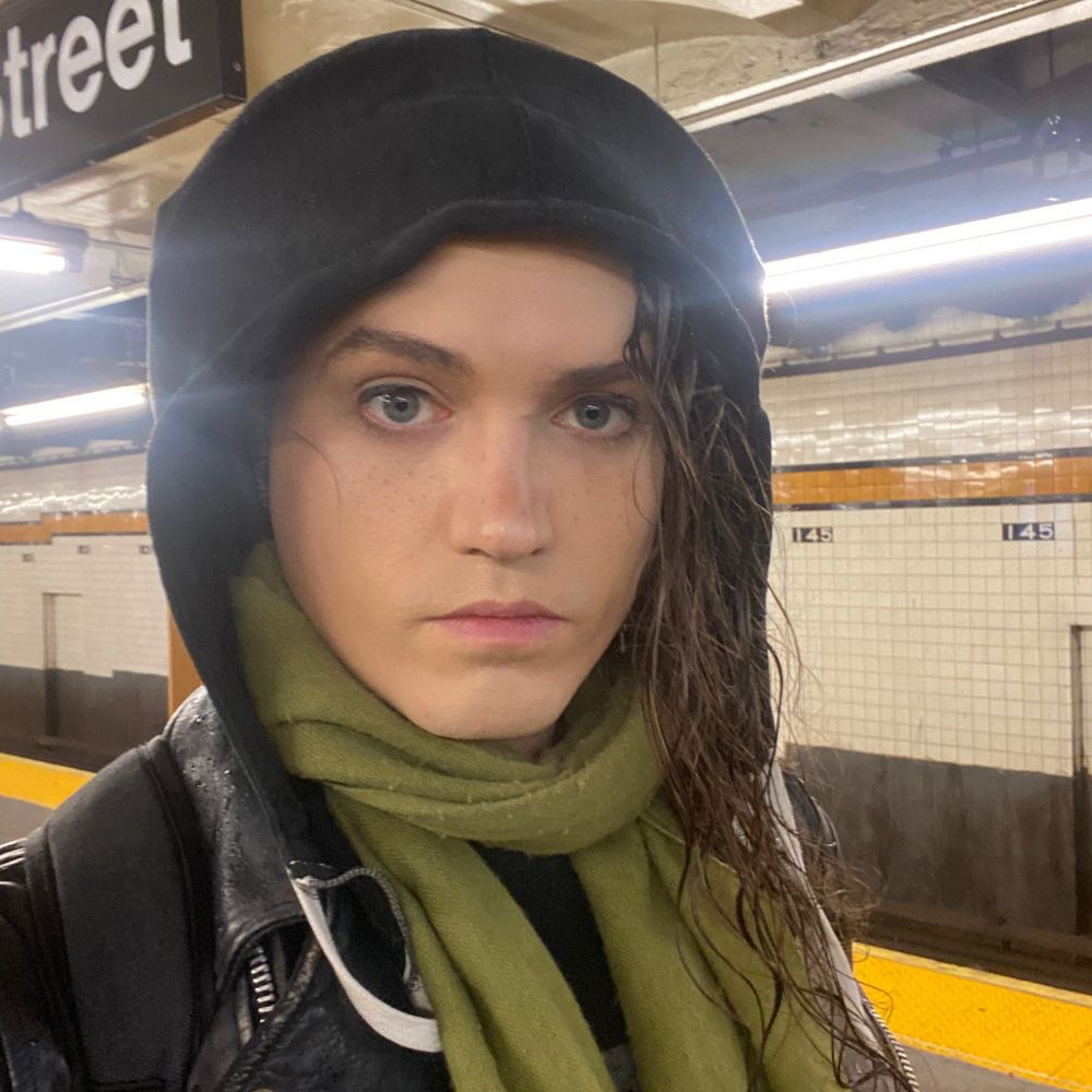 Zoë Stewart