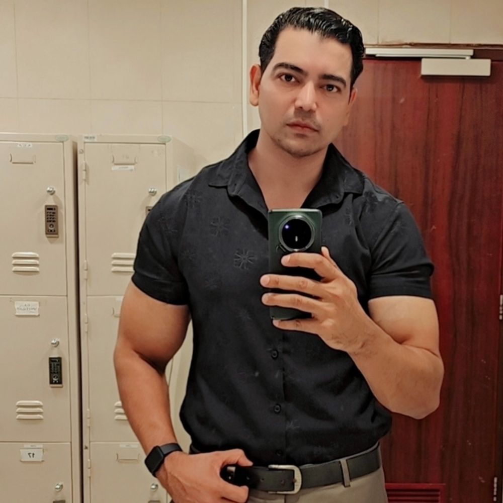 uzmani.bsky.social profile picture