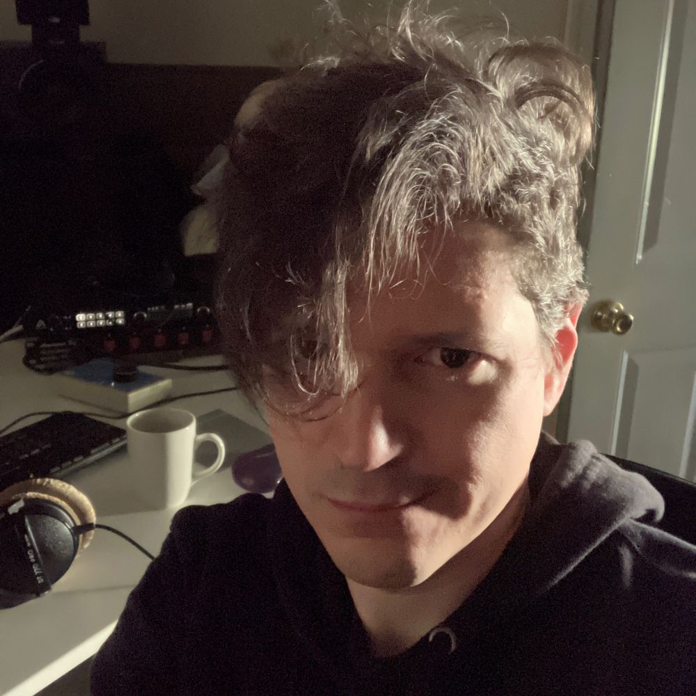Eric Valdes (he/him)