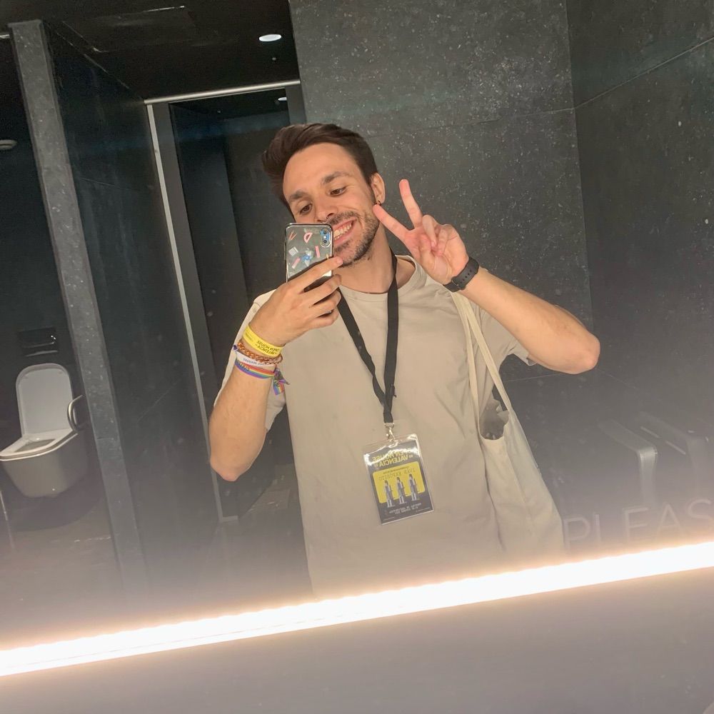 PANDA👨🏻‍🦰🐼🏳️‍🌈