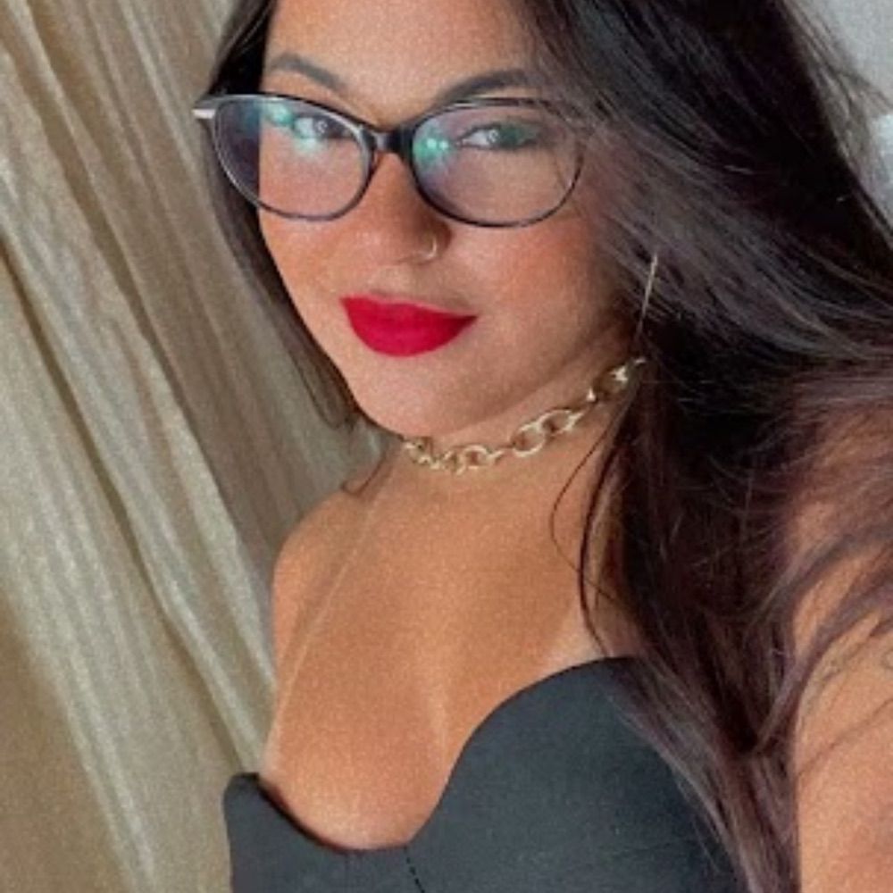 taynazinha