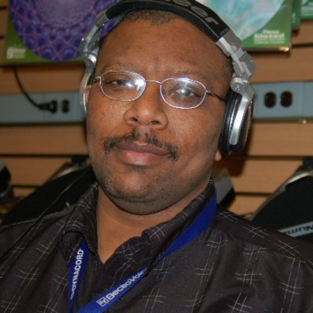 Maurice King (Voice Actor/DJ)