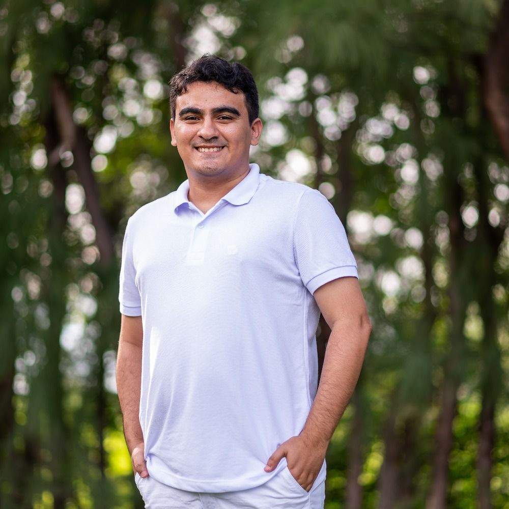 Tony Oliveira