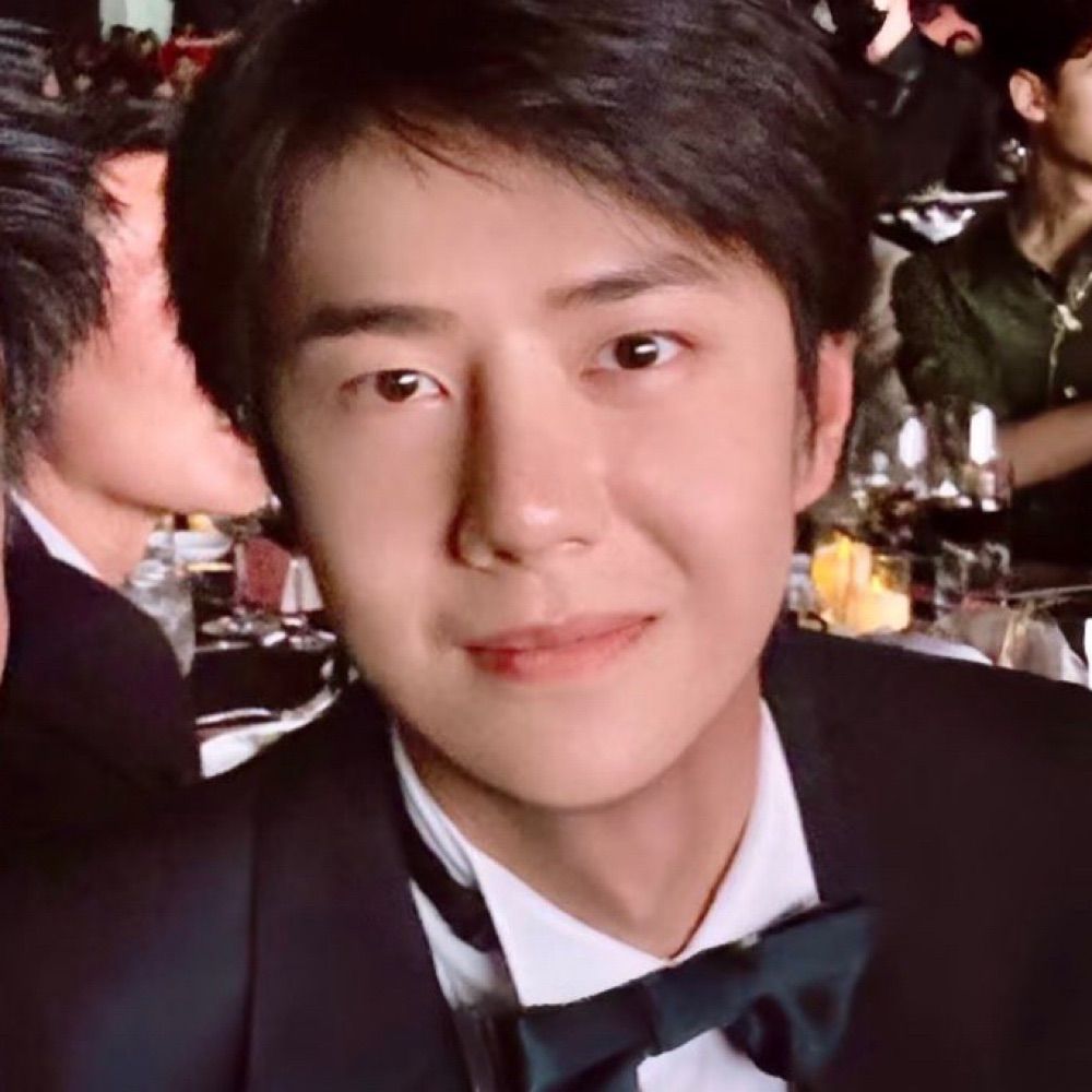 นะนุนาว