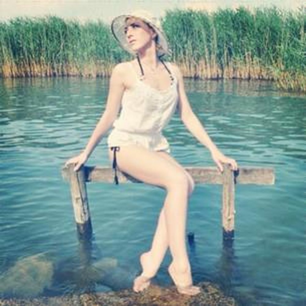 Artsy Alison