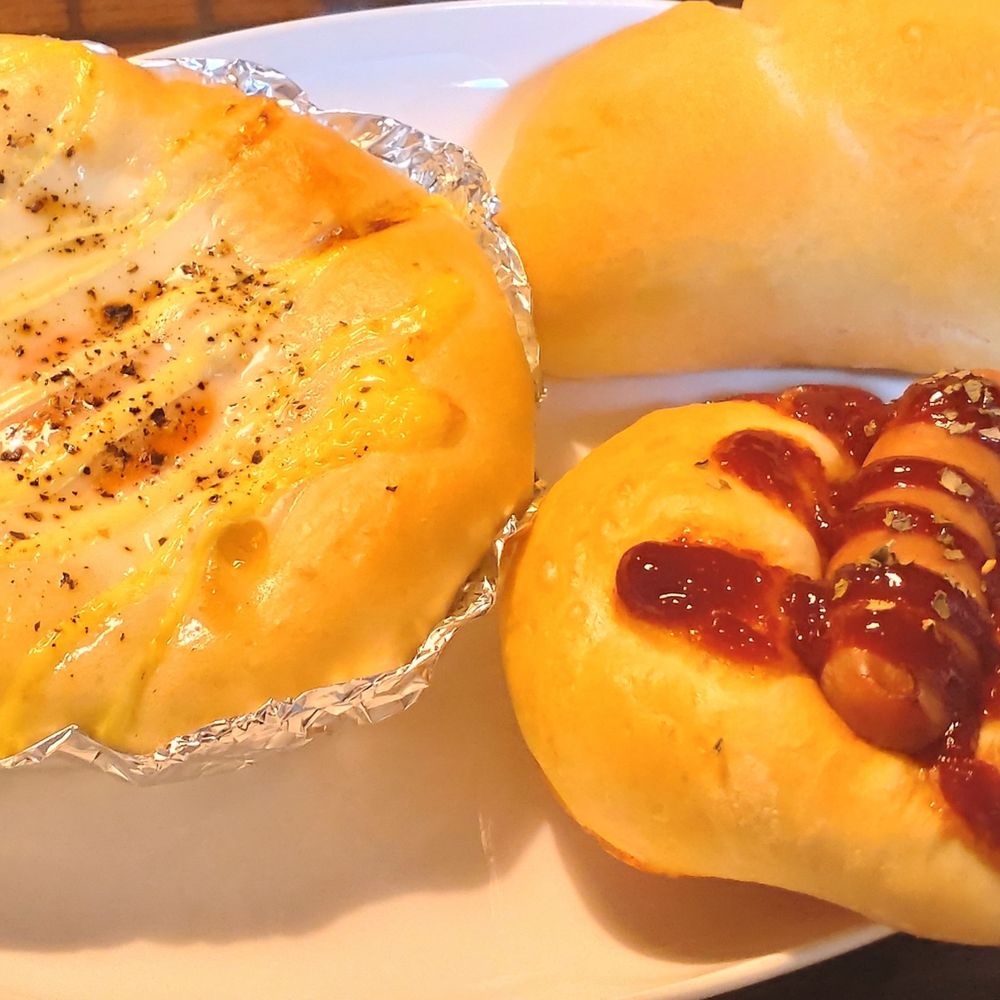 惣菜パン