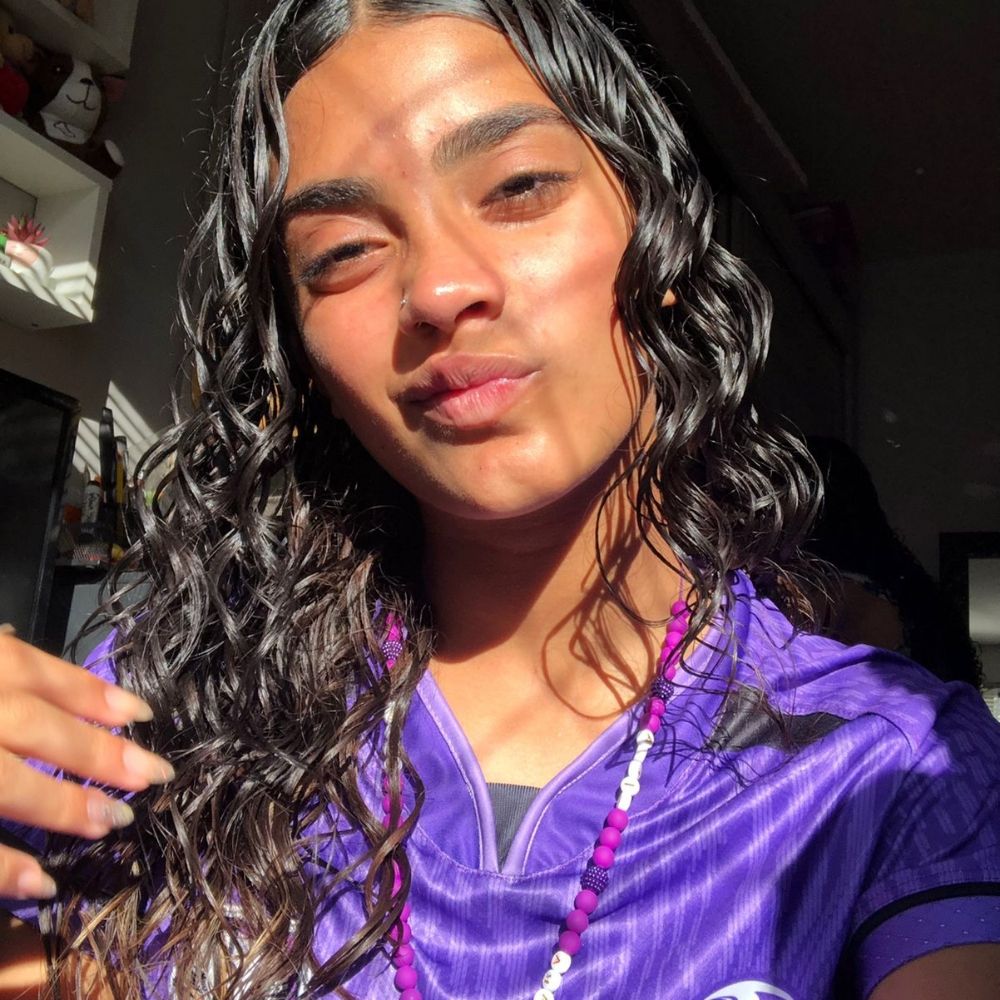 Lara silva du aupes neles💜🚀