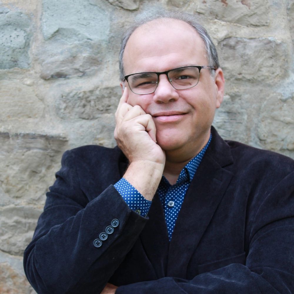 Armando Bayolo