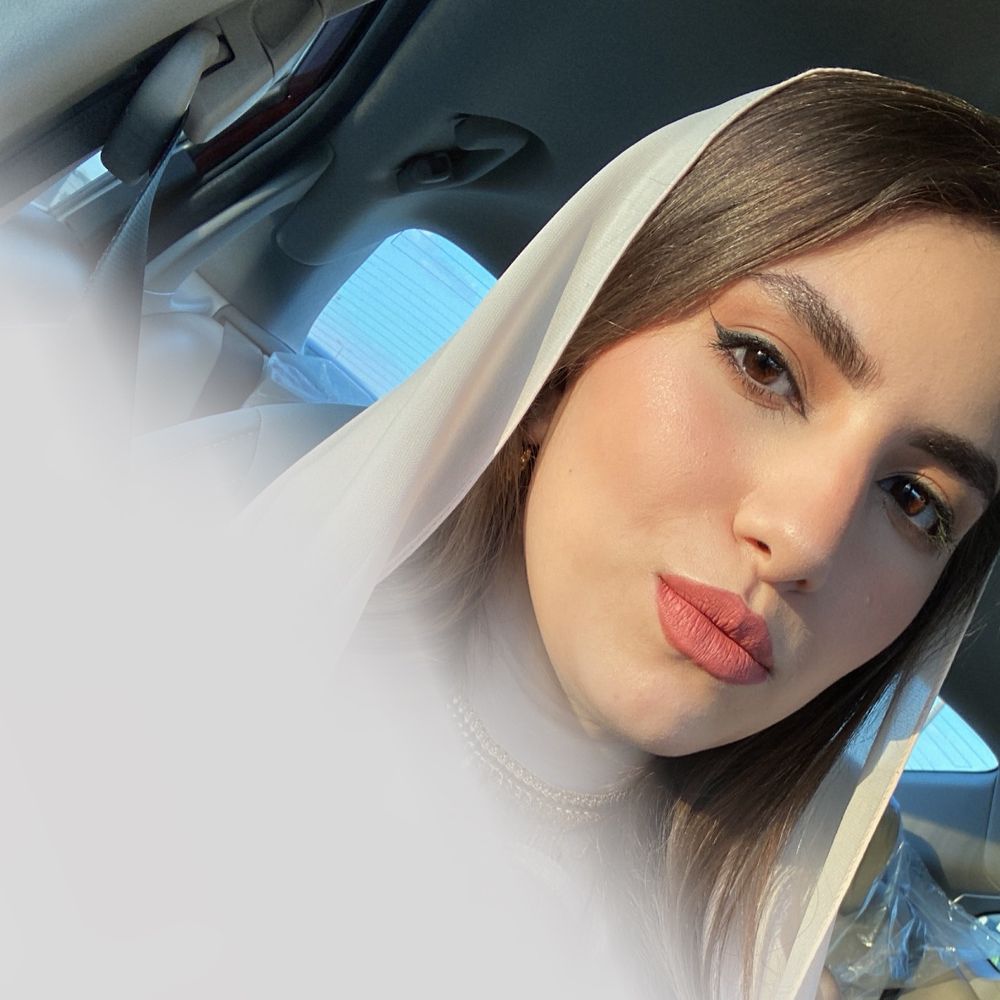 عاليا الله يحفظها 