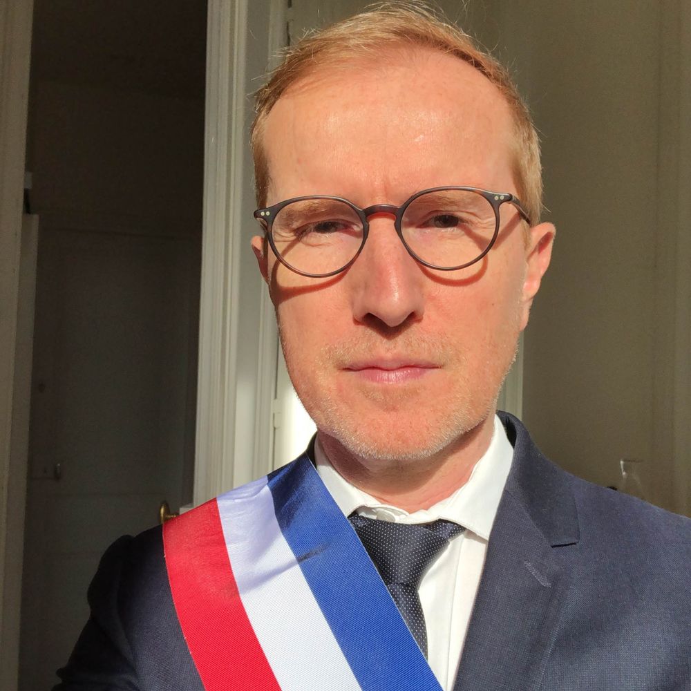 Luc Ferry