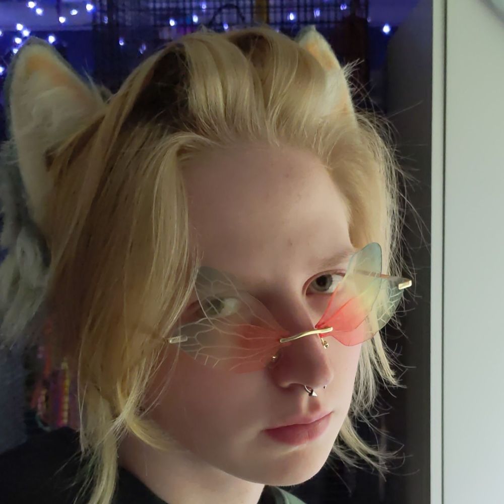 1carus_x the Cat God