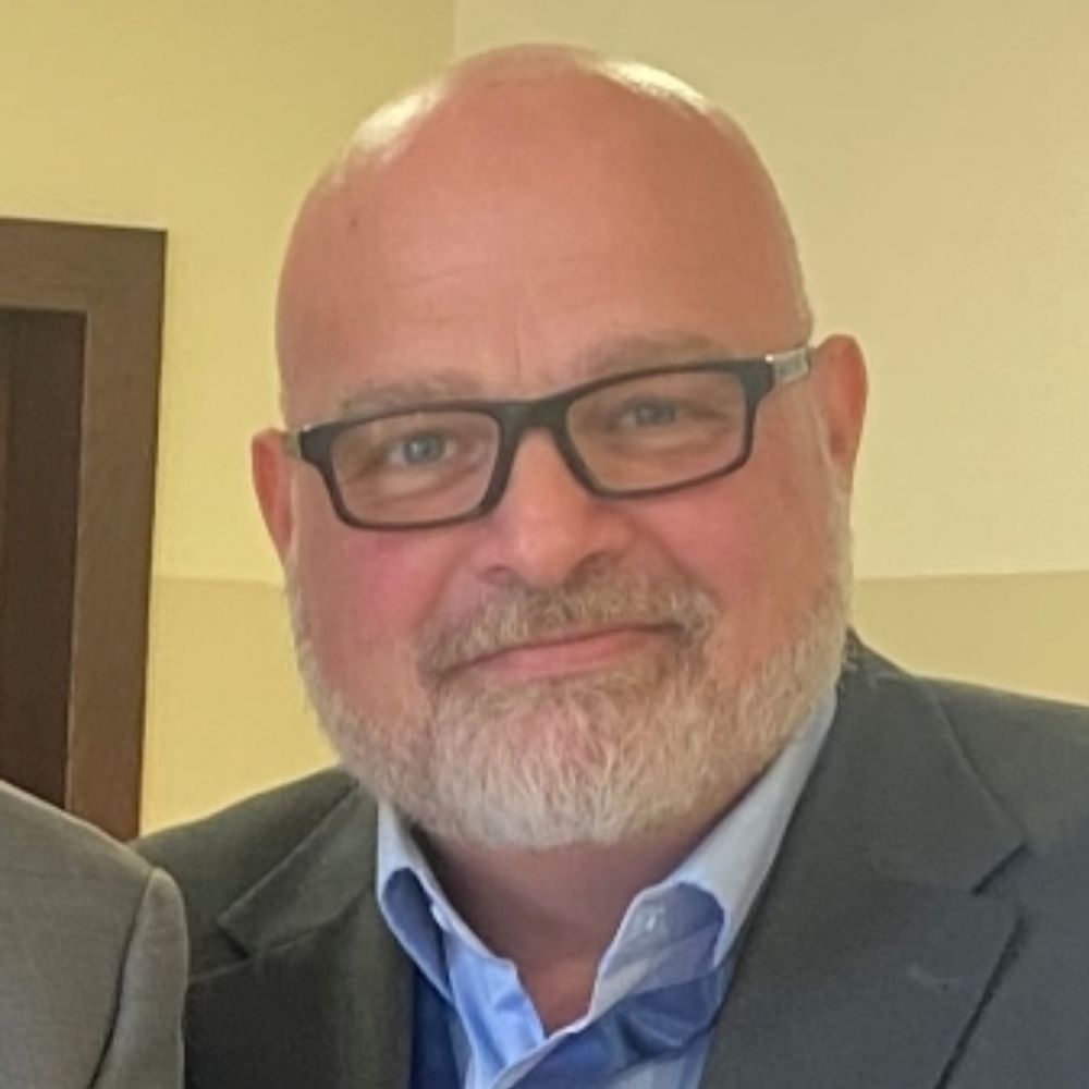 Dr Tom Wilp