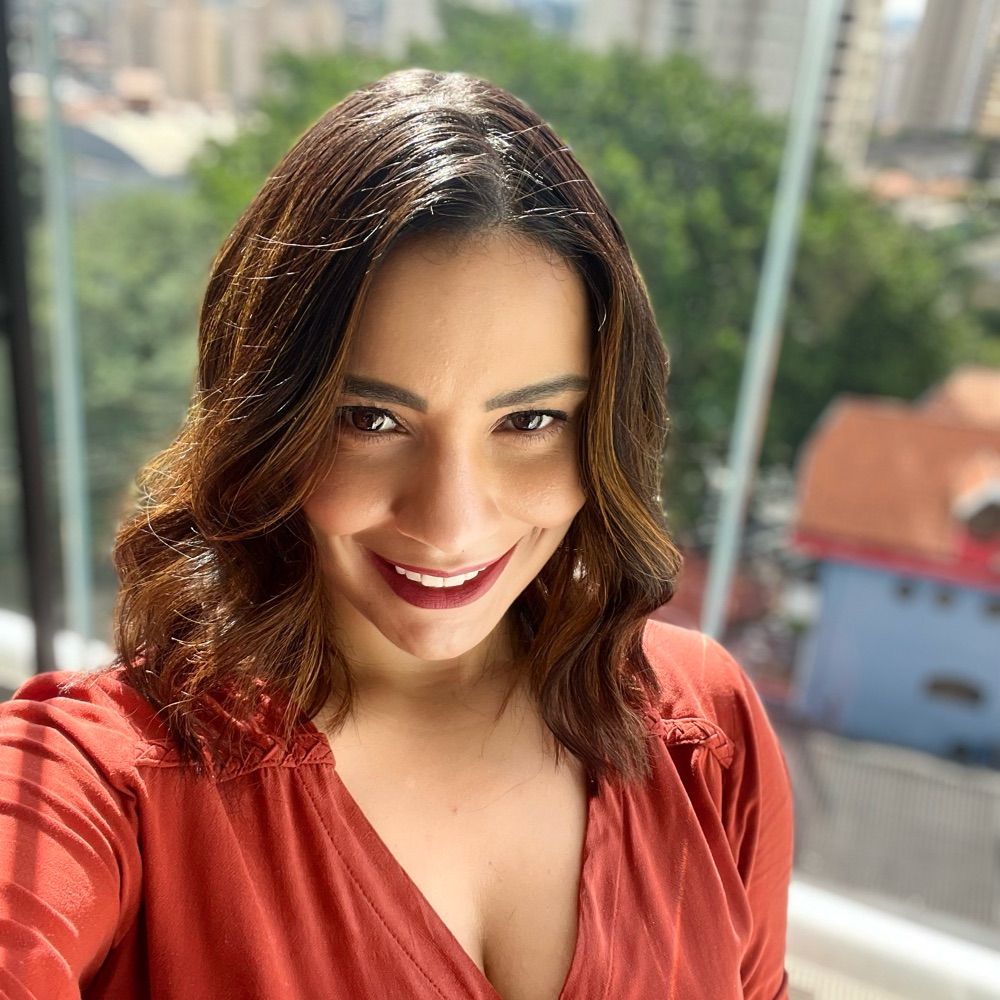 Adriana Luna
