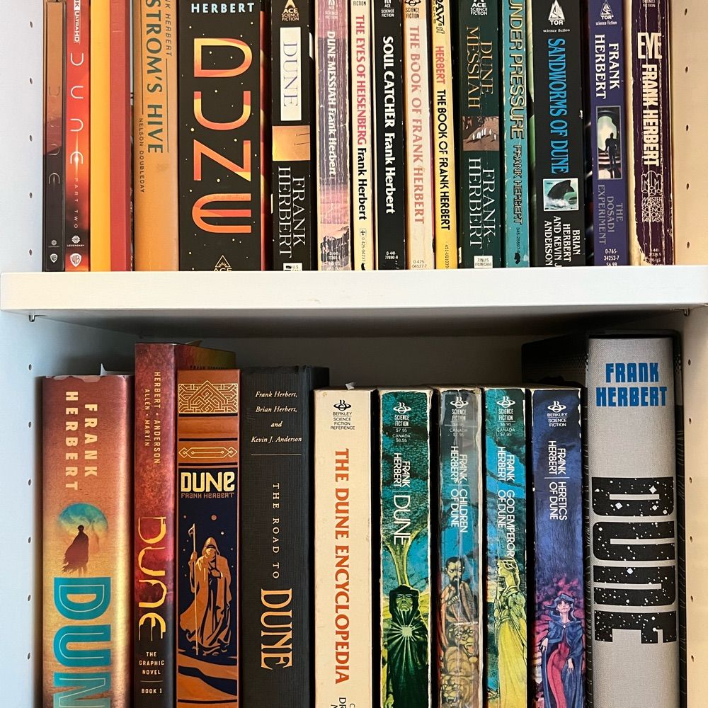 Dune Lore Guy 🚀🪐✨
