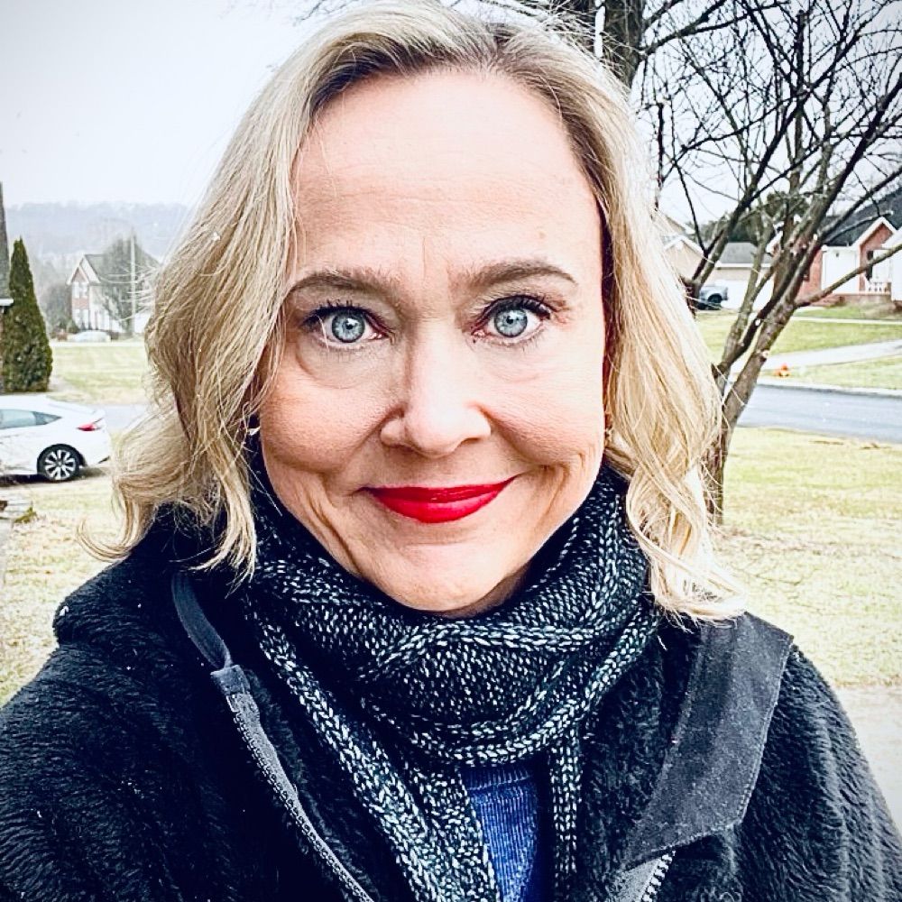 Traci Harris