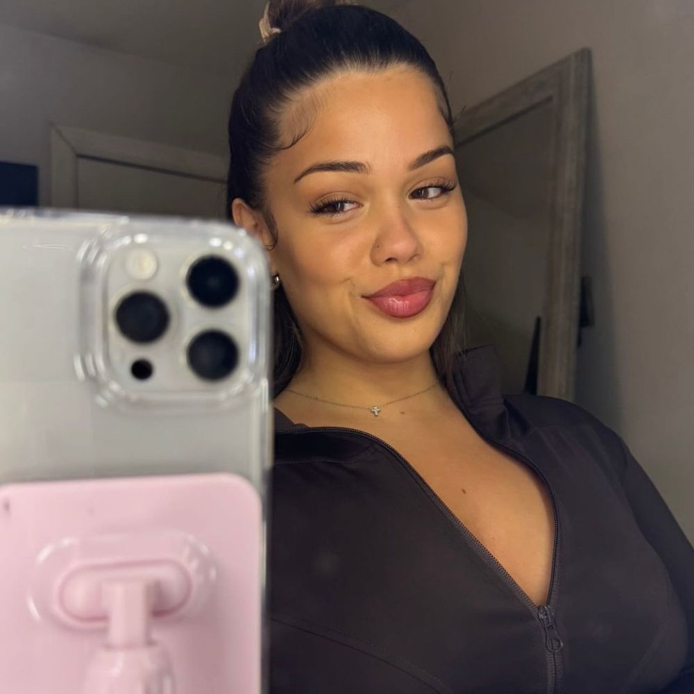 Selenna🦋❤️🏳️‍🌈🇺🇸🇺🇸