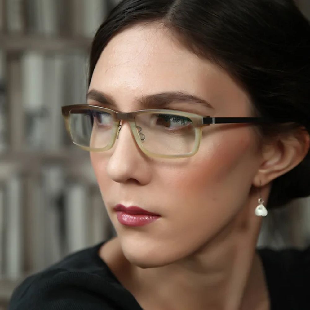 Lara Poe