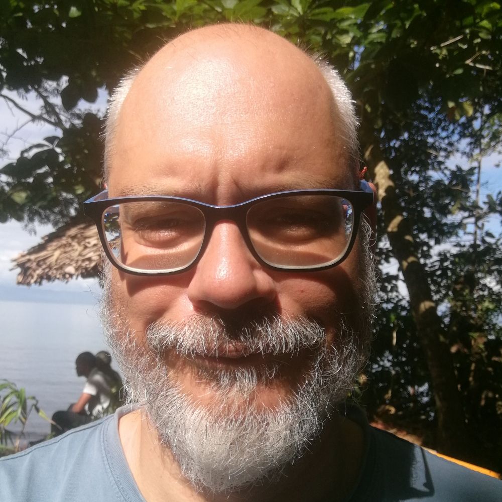Tamás Szűts