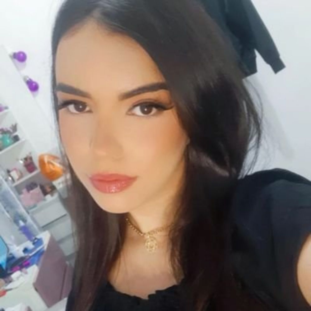 Amanda D