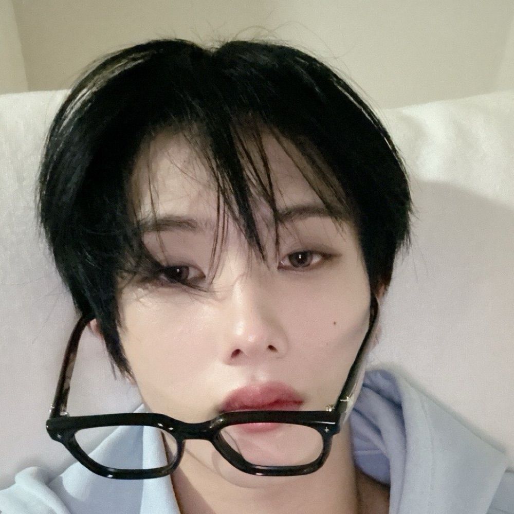 nine 🧸 VIU O JISUNG
