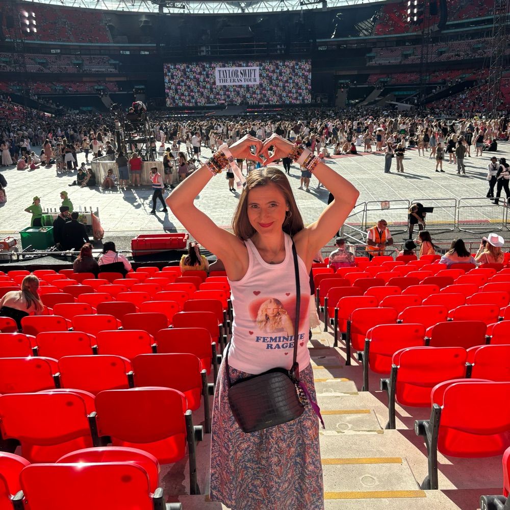 Andreea 🦋 saw Florence & Jack 🦋
