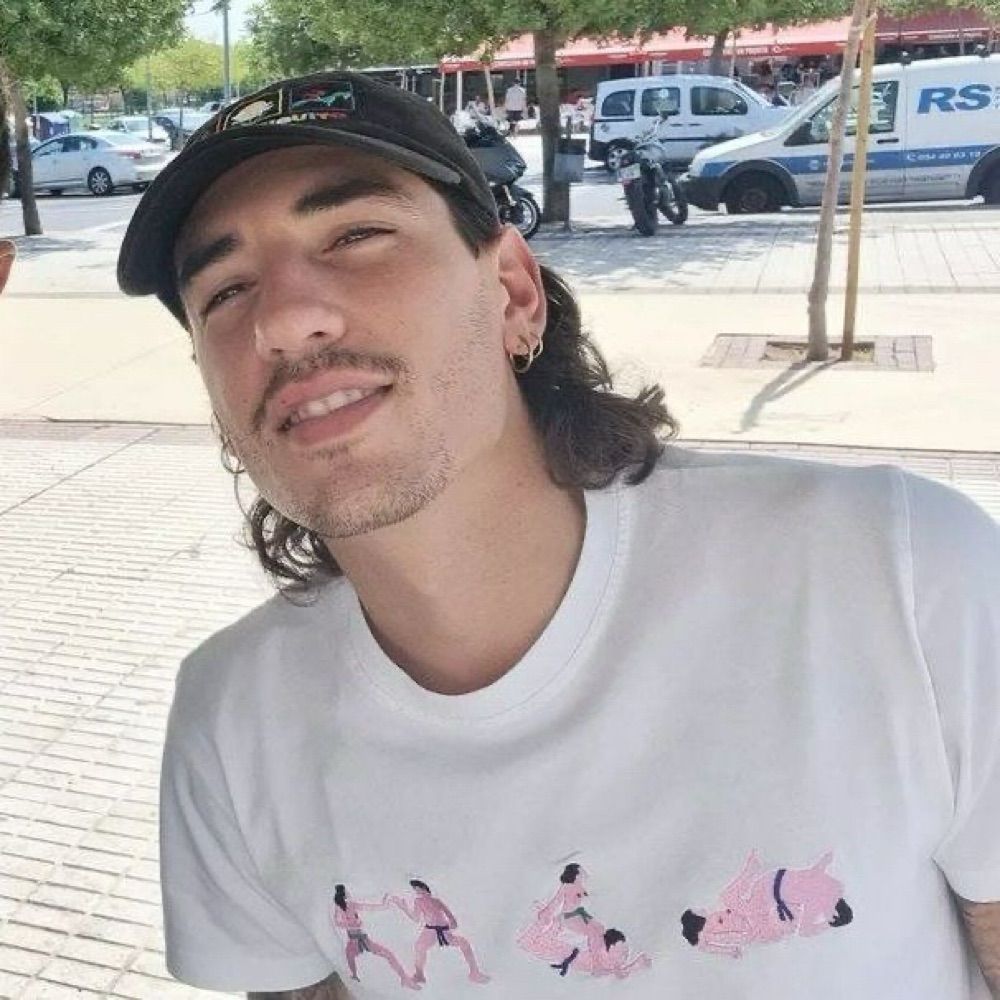 laru