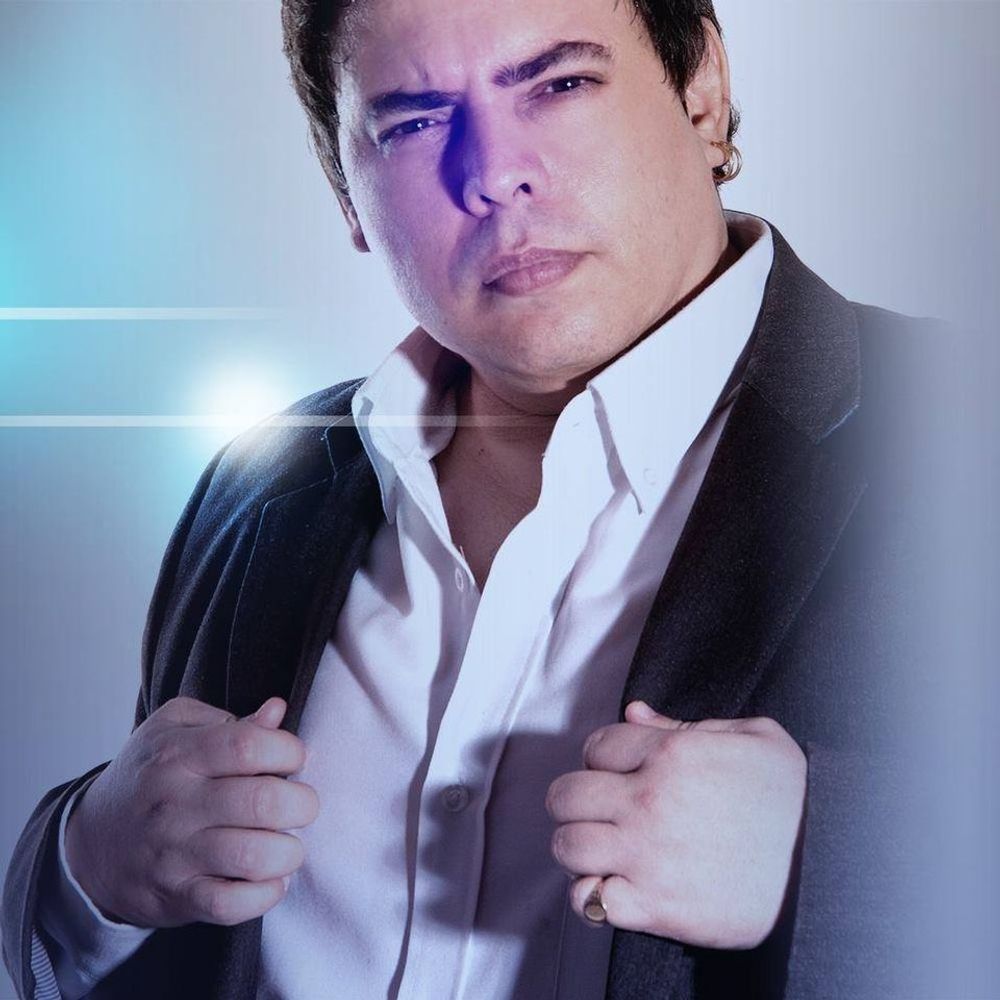 León Fernández™