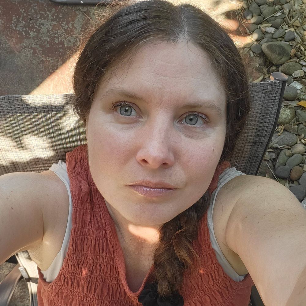 Julia DeGraw